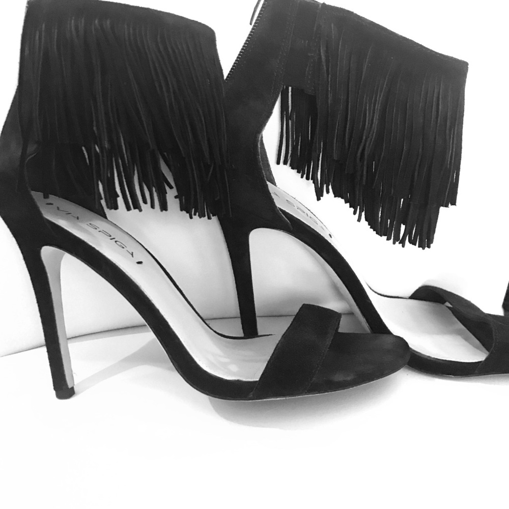 Via Spiga sexy black open toe heels with fringe!